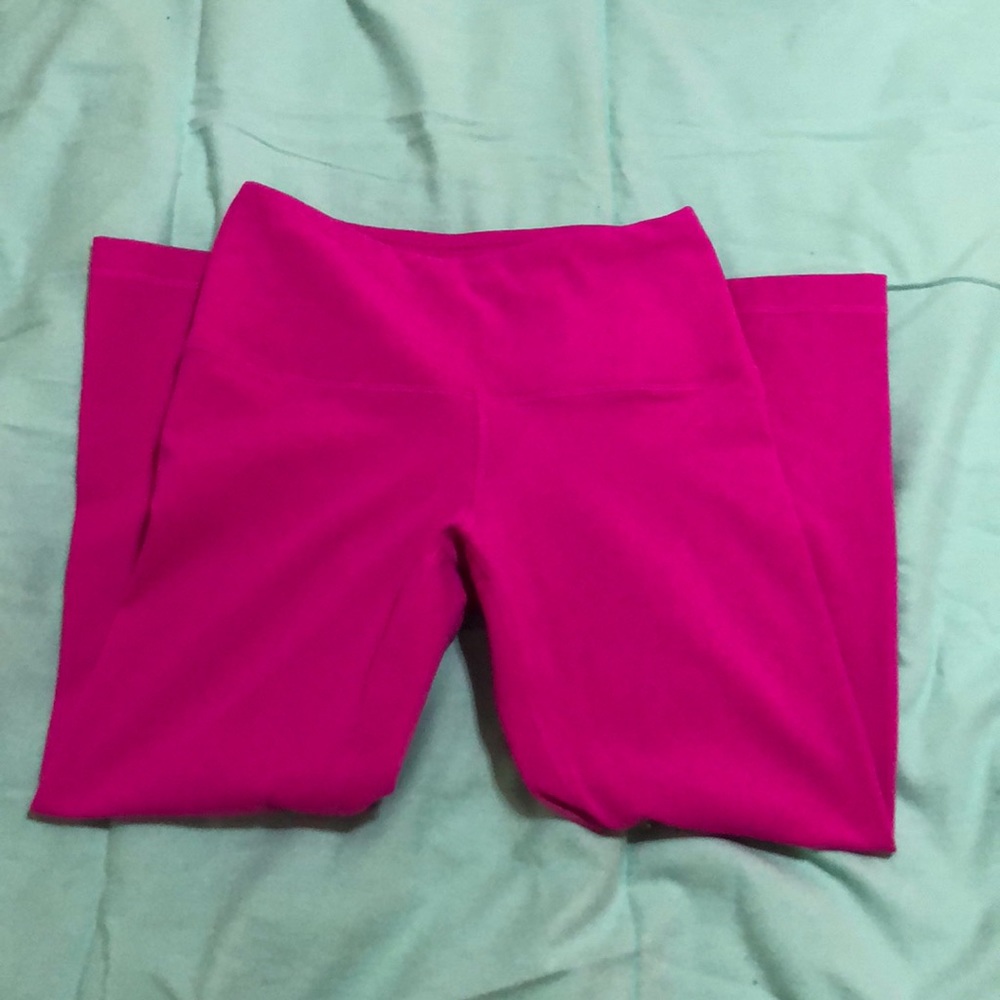 Yogalicious hot pink fuchsia crops